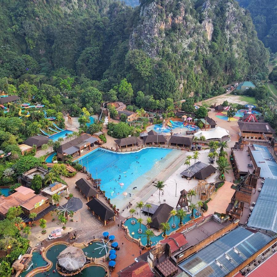 Lost World Of Tambun Coco Guest House Ipoh Exterior foto